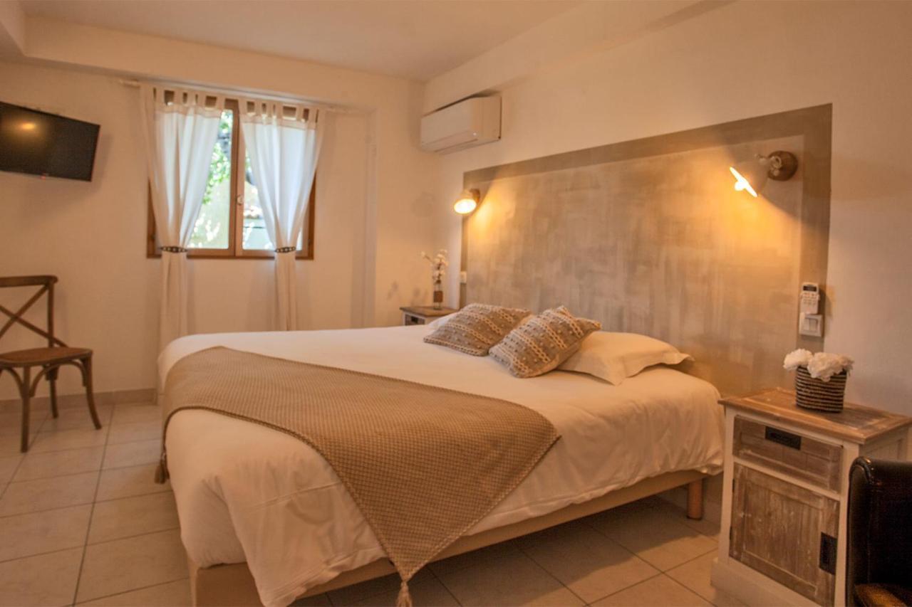 Location De Vacances Olivier Jardin Privatif Et Piscine Chauffee Partagee Calvi  Kültér fotó