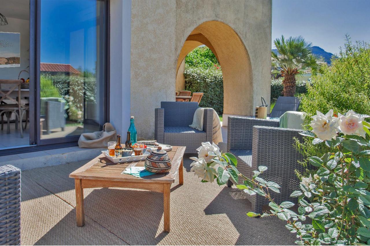 Location De Vacances Olivier Jardin Privatif Et Piscine Chauffee Partagee Calvi  Kültér fotó