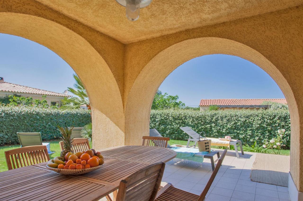 Location De Vacances Olivier Jardin Privatif Et Piscine Chauffee Partagee Calvi  Kültér fotó